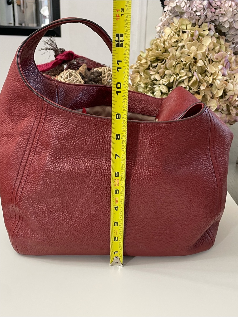 Michael Kors Large Pebbled Leather Hobo Shoulder Bag Burgundy Wine Gold Tone - Picture 13 of 13